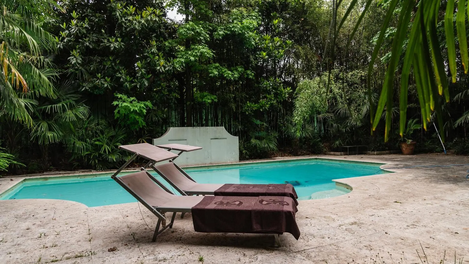 Youhosty - Exclusive Townhouse Garden And Pool Milánó Apartman