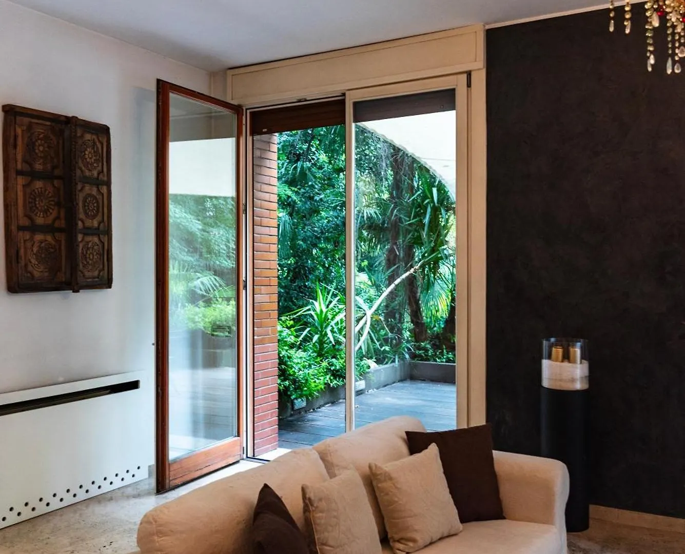 Apartman Youhosty - Exclusive Townhouse Garden And Pool Milánó