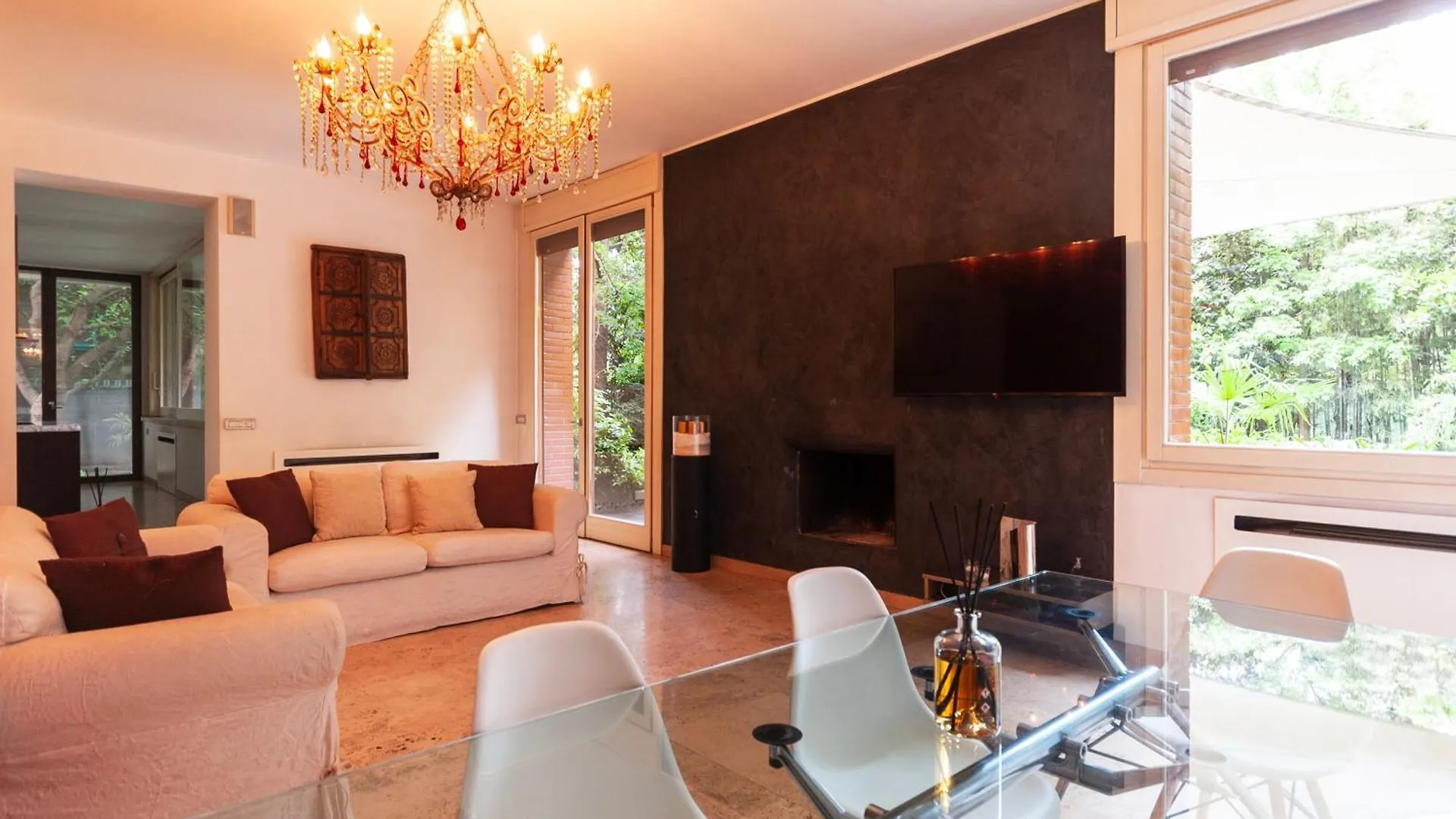 Youhosty - Exclusive Townhouse Garden And Pool Milánó Apartman
