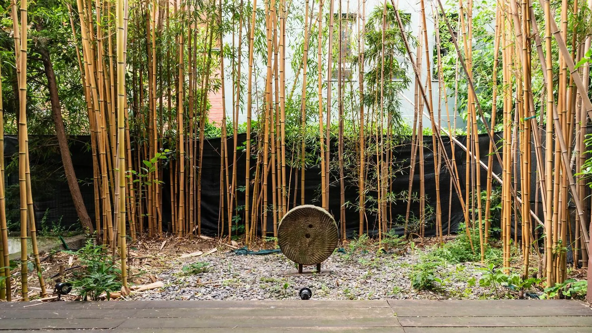 Youhosty - Exclusive Townhouse Garden And Pool Milano 0*,  Italia