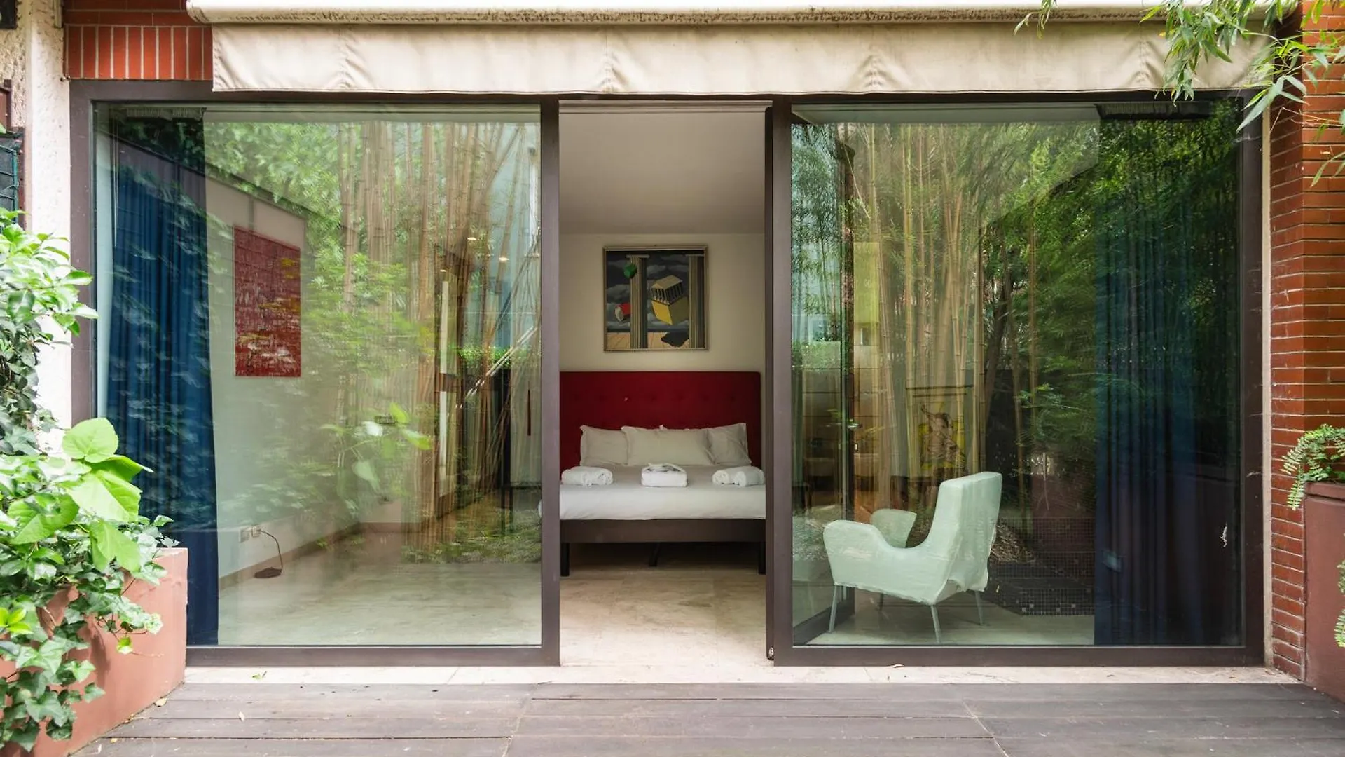 Youhosty - Exclusive Townhouse Garden And Pool Milano 0*,  Italia